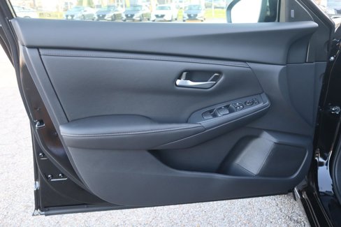 New 2025 Nissan Sentra SV w/ Trunk Package image 12