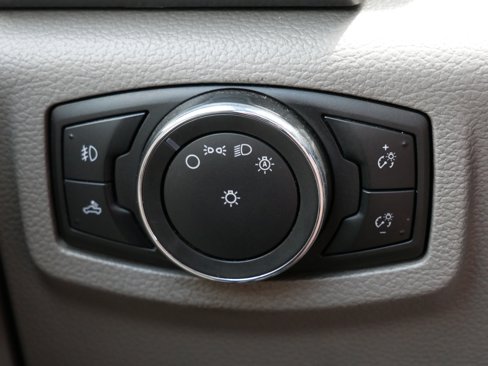 Used 2015 Ford F150 XLT w/ Equipment Group 301A Mid image 17