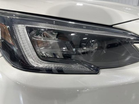 Used 2020 Subaru Outback Premium image 12