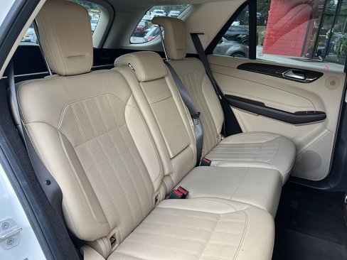 Used 2017 Mercedes-Benz GLE 350 4MATIC image 33