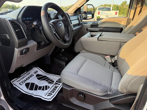 Used 2019 Ford F550 4x4 Regular Cab Super Duty image 15