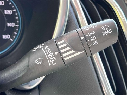 Certified 2023 Chevrolet Equinox LT image 29