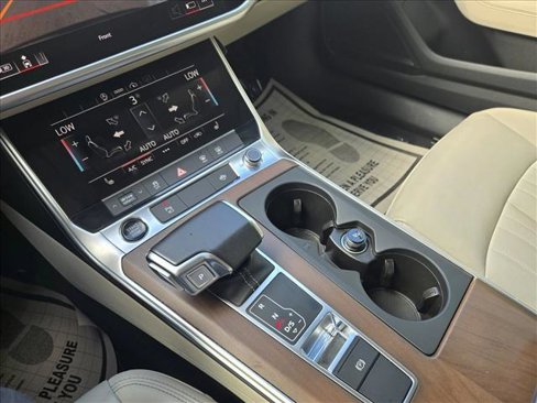 Used 2024 Audi A6 Premium Plus image 20