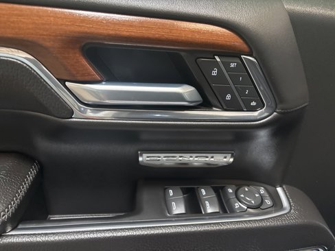 Used 2023 GMC Sierra 1500 Denali image 10