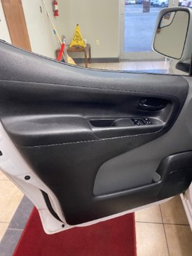 Used 2020 Nissan NV200 SV image 12