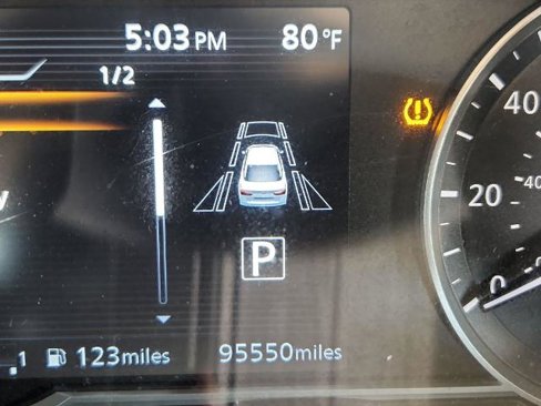 Certified 2021 Nissan Versa SV image 25