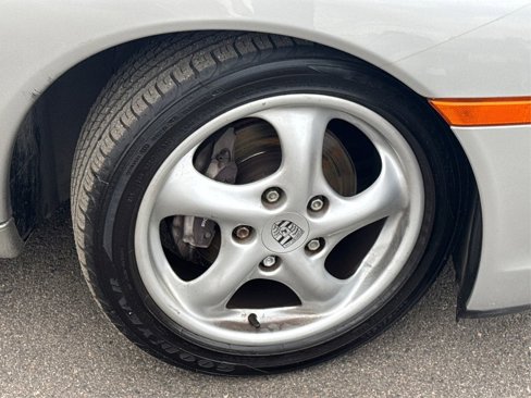 Used 1998 Porsche Boxster image 21