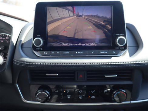 Certified 2023 Nissan Rogue S image 23