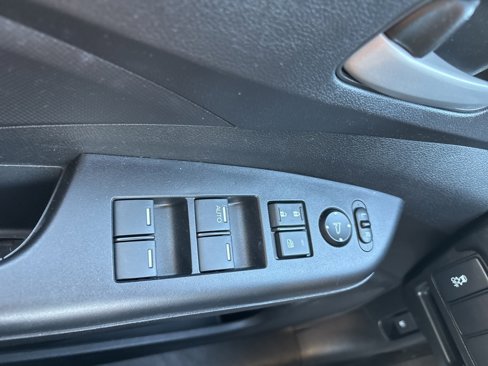 Used 2016 Honda CR-V LX image 13