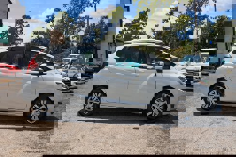 Used 2017 Honda Fit LX image 18