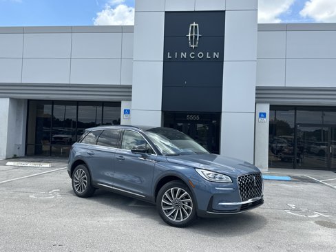 New 2025 Lincoln Corsair Reserve image 1