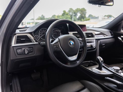 Used 2016 BMW 328i Sedan image 18