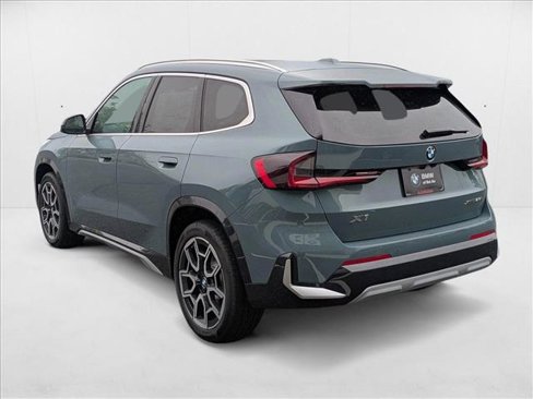 Used 2025 BMW X1 xDrive28i image 9