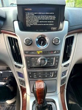 Used 2011 Cadillac CTS Premium image 18