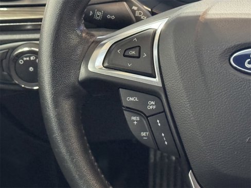 Used 2019 Ford Fusion SEL image 34