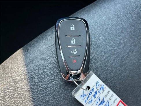 Used 2018 Chevrolet Malibu LT w/ Leather Package image 32