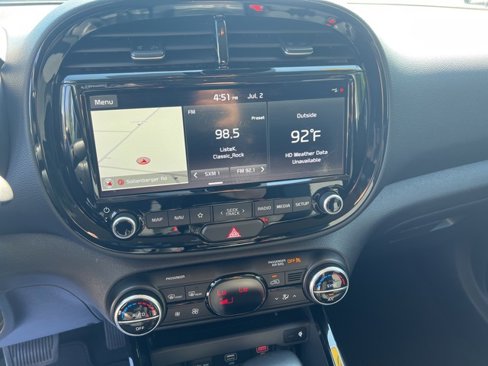 Used 2020 Kia Soul EX image 27