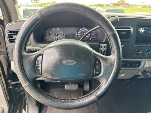 Used 2006 Ford F250 Lariat image 54
