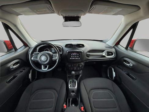 Used 2018 Jeep Renegade Latitude w/ Advanced Technology Group image 5
