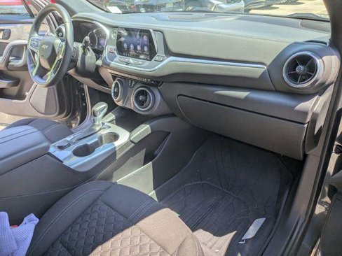 Used 2019 Chevrolet Blazer LT image 25