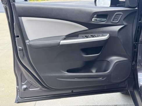 Used 2016 Honda CR-V Touring image 18