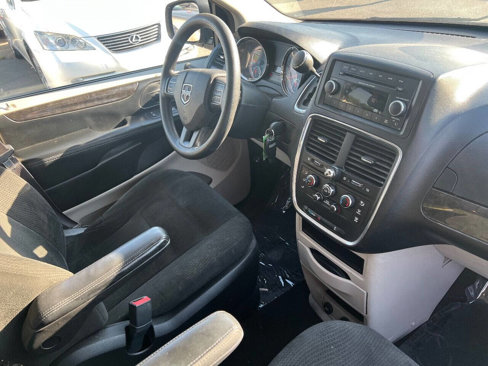 Used 2015 Dodge Grand Caravan SE w/ Quick Order Package 29E SE image 15