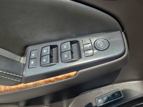 Used 2016 Chevrolet Tahoe LTZ image 39