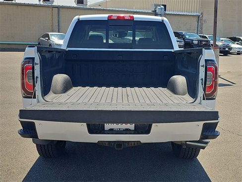 Used 2018 GMC Sierra 1500 Denali image 25