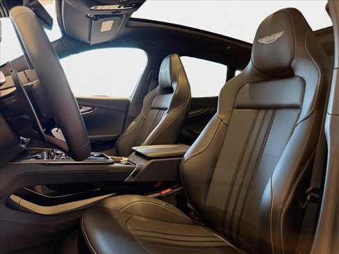 New 2025 Aston Martin DBX 707 image 18