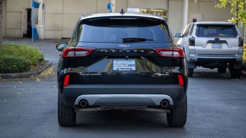 Used 2023 Ford Escape Platinum image 7