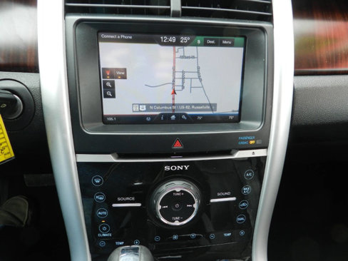 Used 2012 Ford Edge Limited image 16