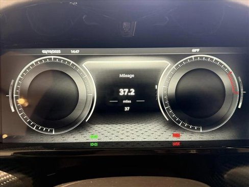 New 2025 Aston Martin V8 Vantage Coupe image 16