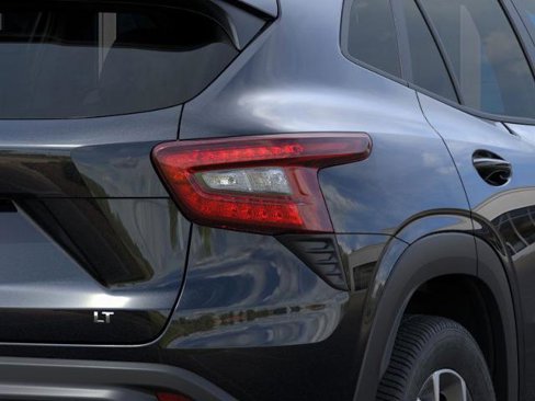New 2025 Chevrolet Trax LT w/ LT Convenience Package image 35