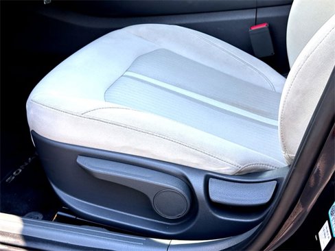 Used 2023 Hyundai Sonata SE w/ Cargo Package image 13