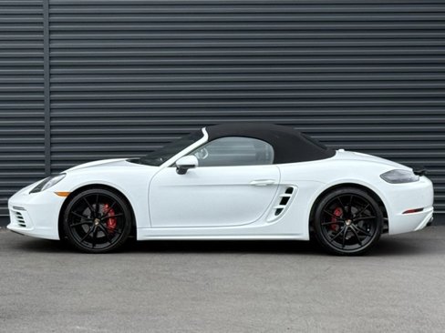 Certified 2024 Porsche 718 Boxster S image 2