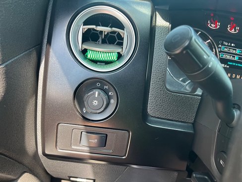 Used 2013 Ford F150 FX4 image 33