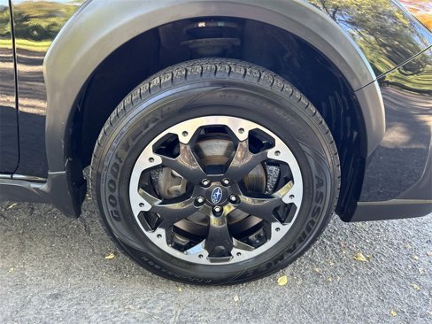 Used 2021 Subaru Crosstrek 2.0i Premium image 13