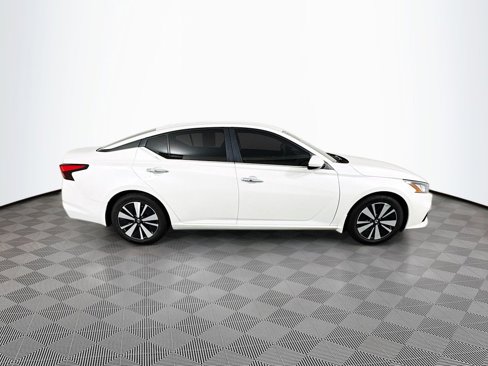 Used 2022 Nissan Altima 2.5 SV image 4