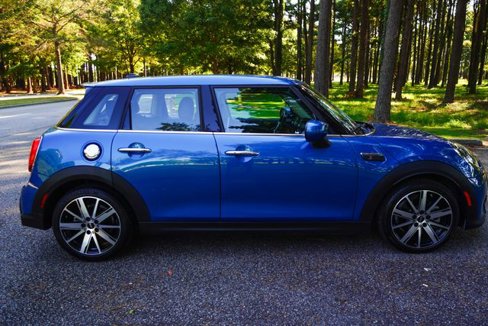Used 2024 MINI Cooper S image 2