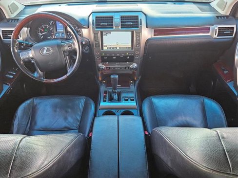 Used 2016 Lexus GX 460 image 20