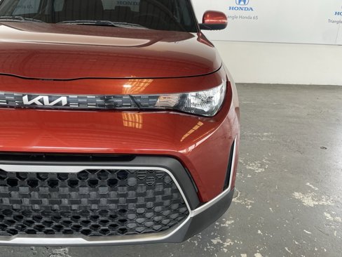 Used 2023 Kia Soul S image 27