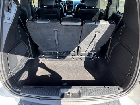 Used 2019 Dodge Grand Caravan GT image 31