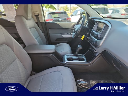 Used 2016 Chevrolet Colorado LT w/ LT Convenience Package image 19