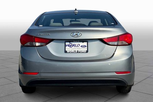 Used 2014 Hyundai Elantra SE image 4