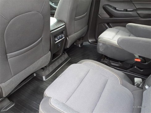 Used 2018 Chevrolet Traverse LT image 22