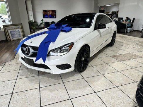 Used 2015 Mercedes-Benz E 400 4MATIC Coupe w/ Premium 1 Package image 3