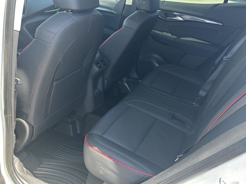 Used 2023 Buick Envision Essence w/ Sport Touring Package image 18