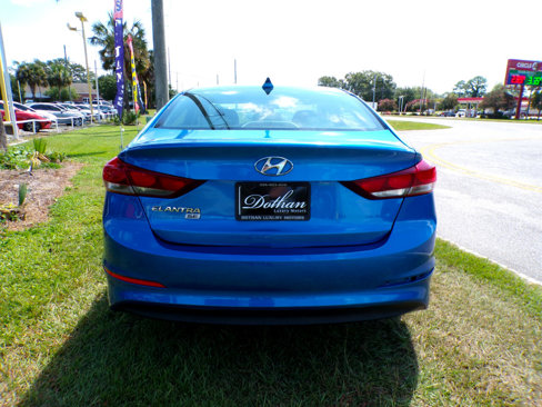 Used 2017 Hyundai Elantra SE image 6