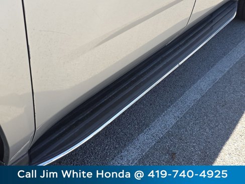 Used 2017 GMC Yukon XL SLT image 12