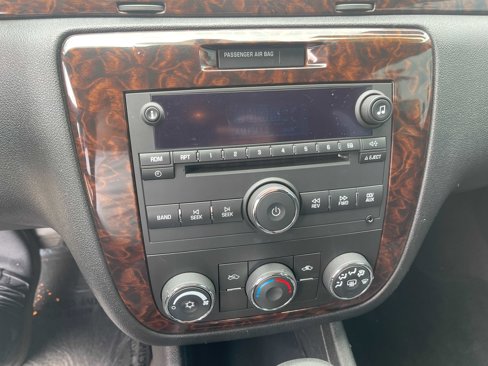 Used 2015 Chevrolet Impala Limited LS image 19